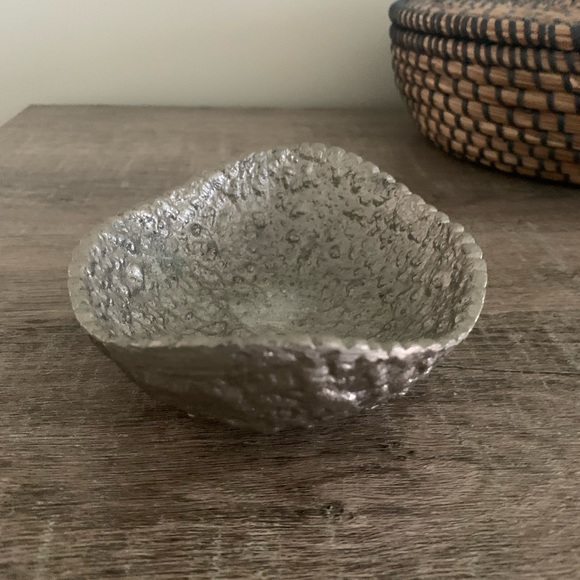 Nate Berkus Aluminum Pebble Moray Silver Decorative Bowl - Picture 3 of 4